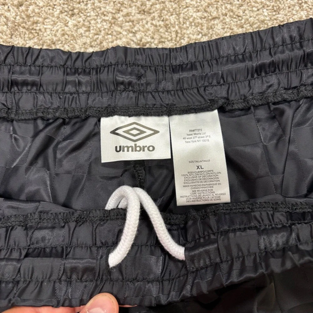 Umbro jacquard shorts